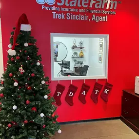 Trek Sinclair State Farm Christmas Tree