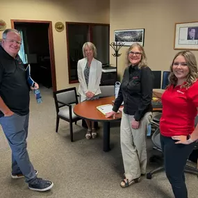 We were lucky enough to get a special visit from State Farm CEO and President, Jon Farney last month! 
Here are some photos of him visiting with Ginger, Rene and Sam from our Pullman office and Jamie, Judy and Shannon from our Valley and Downtown offices. He is a great leader and we’re thrilled he chose to visit our office!