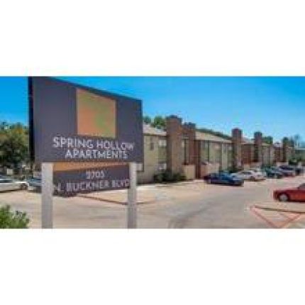 Logo from Spring Hollow Apartments
