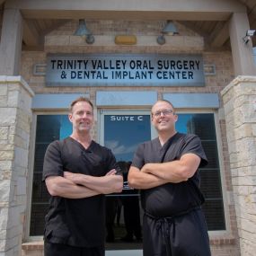 Bild von Trinity Valley Oral Surgery & Dental Implant Center