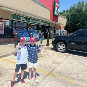 What a way to end your Thursday session of OU Golf Camp!  It is free small Icee day at 7-11!  
Thanks 7-11 Seven Eleven for making their day a little better!