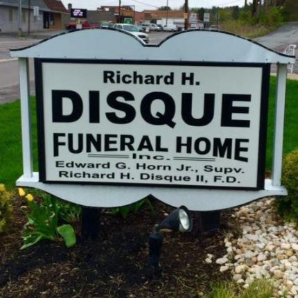 Logo fra Richard H. Disque Funeral Home