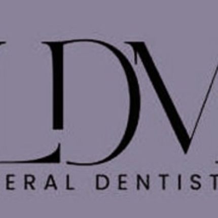 Logotyp från Davis & Miller General Dentistry