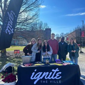 We partnered with @ignitetheville yesterday to hand out roses and spread some love to students at the @universityoflouisville! This is an amazing organization, check them out!