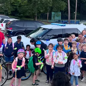 A few photos from our “Walk to School Safely” event last week.  Ft. the local Chamblee Elementary School staff, students, their families and @chamblee.ga Chamblee Police Department.