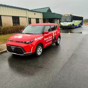 Big Ive’s Thanksgiving Turkey Drive & Give Way!! ???? 
We were so happy to be apart of the caravan unloading Turkeys ???? at the Seaford Girls and Boys Club. It was nice supporting such a great cause and very uplifting! So many families will have a wonderful Thanksgiving! ????????