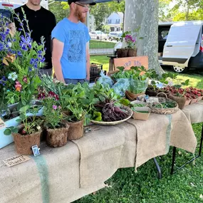 It was a beautiful afternoon in downtown Cambridge at the local Farmers Market! Our business spotlight this week goes out to Round Stone Farm ! Ethan and Michael  had a great selection of fresh cut flowers along with fruits and vegetables. If you’re close by stop in and say hi . The market is open every Thursday from 3-6 pm