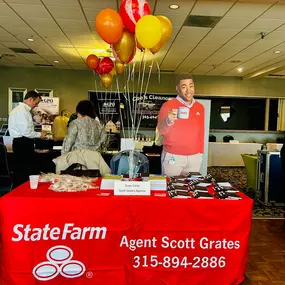 Spending the day with some awesome professionals at Mohawk Valley Association of REALTORS, REALTOR Day! ???? 
Okay Jake, do your thing. I’m going to find the snack bar!