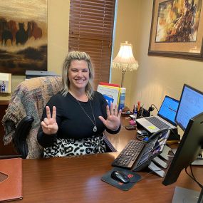 Magen Inmon just had her 7 year anniversary with our agency! We are so grateful to have her on our team. She does a great job serving our customers! Congratulations, Magen!