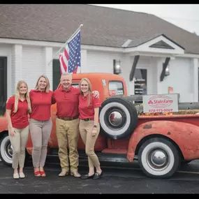 Ole Red snapped a photo with the Real A Team. Don’t wait until next year. Y’all come on while the getting is good.