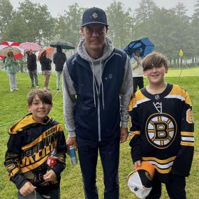 Drive Fore Kids with my boys Sunday! Amazing event and even got to meet Shawn Thornton, Tuukka Rask and Jeremy Swayman.
#Insurance #insuredwithjulie #bruins #juliefrancisinsurance #youragentjuliefrancis #portlandmaine #maine #Bruins #driveforekids