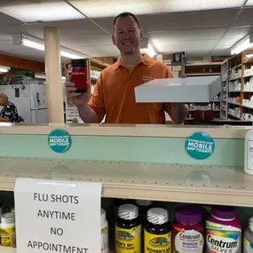 Our office had fun for Good Neighbor Day. We wanted to support our small businesses in Waterloo. We know it's been a rough year and a half and wanted to spread some kindness. Thank you to Ahne's Bakery for providing delicious donuts. We hope it put a smile on your face. We couldn't get to everyone but know that we support all of you!