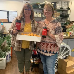 Our office had fun for Good Neighbor Day. We wanted to support our small businesses in Waterloo. We know it's been a rough year and a half and wanted to spread some kindness. Thank you to Ahne's Bakery for providing delicious donuts. We hope it put a smile on your face. We couldn't get to everyone but know that we support all of you!