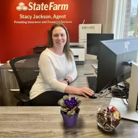 Please join us in welcoming Wendy Crossen to our agency. She just started her journey in the insurance field and is looking forward to meeting you all. Drop by the office to say hello!