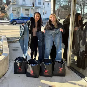 Our Denim December Jean Drive was a success! We collected over 40 pairs of jeans to donate to @projecthospitality!