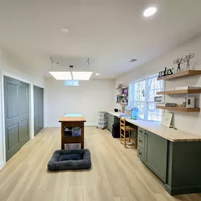 Bild von Woodhaven Lumber & Millwork