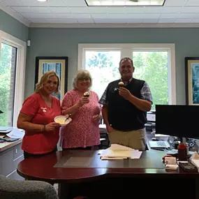 Happy National Vanilla Ice Cream Day! We decided to treat ourselves and have a little office celebration for hard work done, and just to enjoy a sweet treat. Andrea’s favorite ice cream is actually vanilla, Mimi loves moose tracks and Pete loves strawberry. What is your favorite flavor?