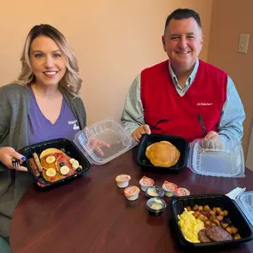 Happy #nationalpancakeday we had a #delicious #pancake #breakfast from @bobevansfarms
#statefarm #statefarmagent #insurance #statefarminsurance #statefarmindiana #brownsburg #hendrickscounty #avonindiana #plainfieldindiana #pittsboroindiana #liztonindiana #boonecounty #marioncountyindiana #indianapolis #insuranceagent #insuredwithpetefay