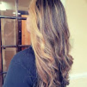 Bild von Cristina's Hair Bar LLC