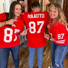 Be on the winning team and bundle your MaHOMEs and your MaAUTO to get a touchdown!