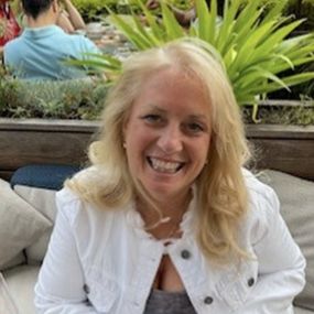 Meet our Team: @karrosebud Karen Brown Karen has been in the insurance industry since 2010. She is licensed in NY and NJ for Property, Casualty, and Life insurance. She grew up in Wyckoff, NJ, went to college in Saratoga Springs, NY, and raised her family in Upper Saddle River, NJ. She takes pride in meeting the insurance needs of our customers by building long lasting relationships. In her spare time, Karen enjoys hiking with her boxer, Penny Lane, traveling, going to the beach, and spending qu