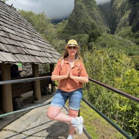 Barri Lynn Hollander on Hawaii trip.