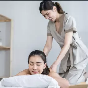 Bild von Hot Stone Massage