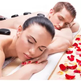 Bild von Hot Stone Massage