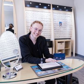 Bild von Regional Eyecare Associates - 370 & Elm