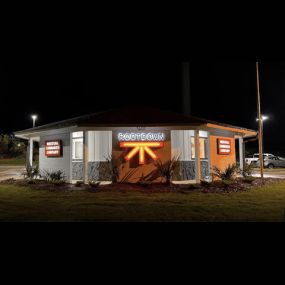 Rootdown Richland MS Medical Dispensary Exterior at Night