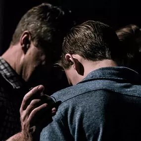 Support group therapy: putting their heads together to support one another