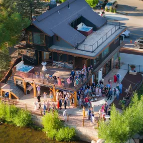 Riverside Luxury Venue & Lodging