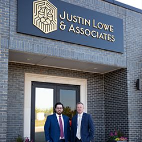 Bild von Justin Lowe & Associates