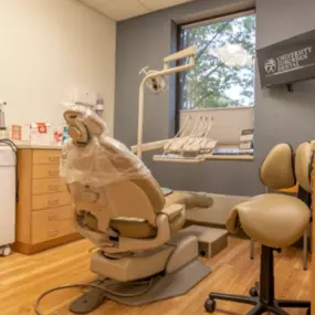 Bild von University Suburban Dental