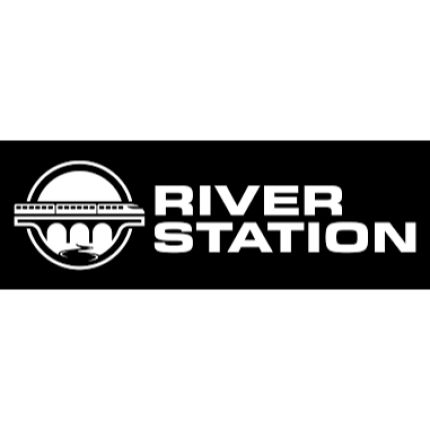 Logótipo de River Station