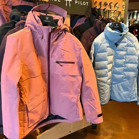 ❄️Absolutely obsessed with the new @horsepilot jackets we got in! The puffers are super light and warm, and the coat on the left will be perfect for those wet and blustery winter days! ????