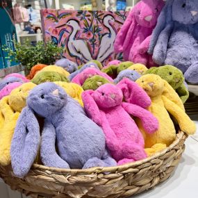 ????Jellycat bunnies can only mean one thing- Spring is around the corner!????✨ Get the perfect addition for Easter baskets, or maybe pick one up just because!???? Comes in the cutest colors and multiple sizes, always available to monogram!