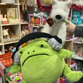 Will Smith better watch out becauseee Monroe Scotty Dog & Ricky the Rain Frog are the new Fresh Princes of Bel Air! ????????????????