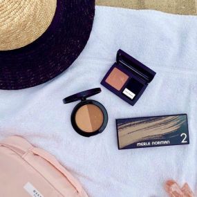 No matter your plans for the weekend, we have what you need for that effortless summer look ???? Give us a call at (301)774-1122 to secure our Lasting Cheekcolor in Mauve Magic, Bronzing Powder Duo Matte and Knockout Nudes 2!