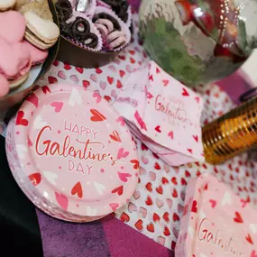 We had a blast at last night's Galentine's Night, and are already looking forward to next year!  A big THANK YOU for all the items collected for The Autauga Interfaith Care Center!  
We also want to thank Josette and volunteers from AICC for being there!
It wouldn't have been the same without @nothingbundtcakesprattville and Pair of Leggs photo and video!