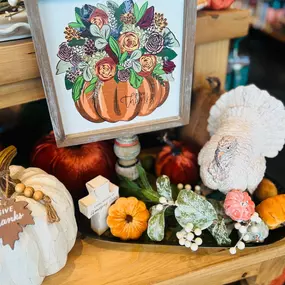 It’s almost turkey time!????????  We are loving how easy it is to create beautiful trays and centerpieces for your home with our turkeys!  2 sizes available????????????