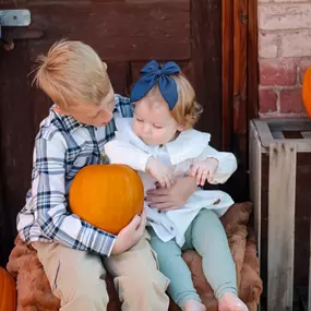 These little pumpkin patch siblings dressed head to toe in @overthemoonbountiful clothes! ????????
We love moments like this so much! Stop by today to see all the new fall and winter things!