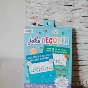 Looking for a fun after school activity for your little one!? We LOVE the @weareooly brand so much!! We have a ton of really fun activities like the one pictured that will help your kiddos stay entertained no matter where you are!