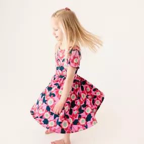 There’s an unspoken law: if a little girl gets a new dress, she must twirl. Dancing is just part of the magic ????