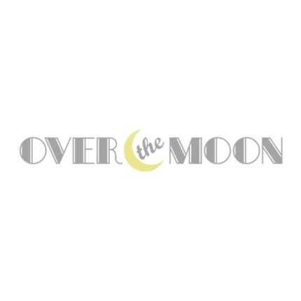 Logo da Over The Moon