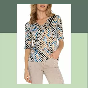 Fierce and fashionable???????? Our Liverpool Half Sleeve V-Neck Print Top has a reptile design and combination of colors that brings the wild to your wardrobe!