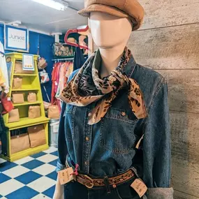 The weather is getting cooler which means our wardrobe is getting cozier! Refresh your closet with some fall fashion from Jackson Square Mall!
Many of our dealers have unique vintage clothing and accessories for men and women! You'll leave our mall looking good, feeling great, and turning heads!