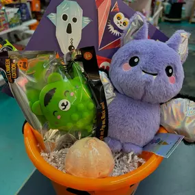 More Boo Basket inspo… You still have time to order online or pop in & select your own spooky treats! Plush, puzzles, games, books, candy, fidgets, slime… You can haunt our shop 7 days a week:
Sunday 12-4
Monday-Saturday 10-6