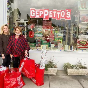 This Mother and daughter in law duo, are proud of shopping local for their Christmas gifts this year.