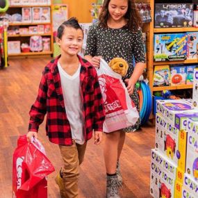 It’s back to school time! ???? 
Stop by your local Geppetto’s for educational toys and games!